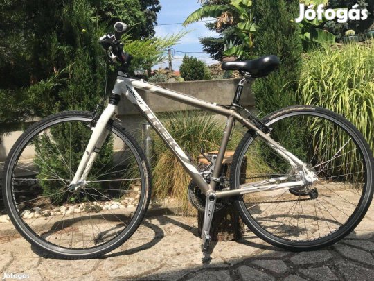 Eladó Trek Ginner 7700 XT/LX szettes trekking kerékpár makulátlan