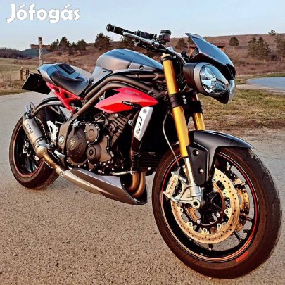 Eladó Triumph Speed Triple 1050 R