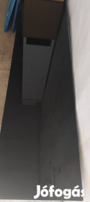 Eladó Tv szekrény beepitett hangszóróval 