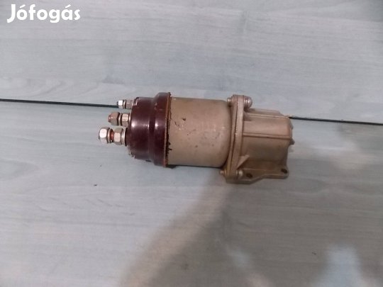 Eladó UAZ öninditó mágneskapcsoló új
