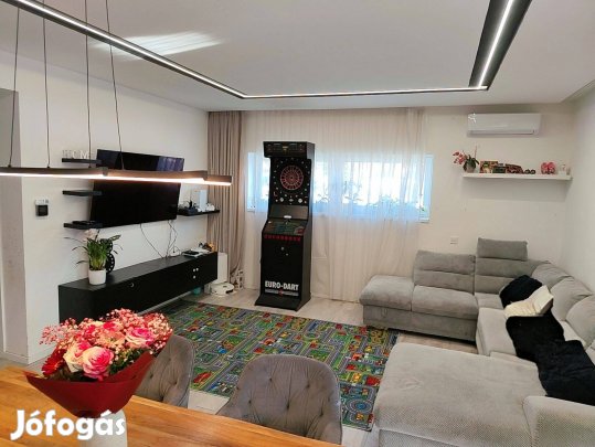 Eladó Új épitésű ikerház Nyíregyháza