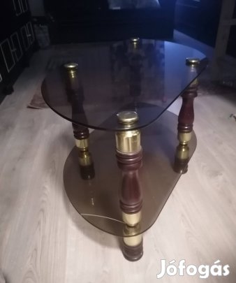 Eladó Üvegasztal 