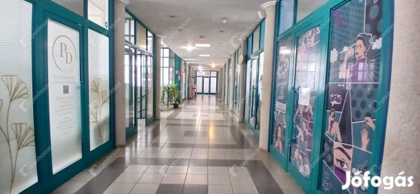 Eladó Üzlet Zalaegerszeg belvárosában