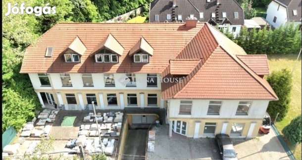 Eladó Üzlethelyiség, Budapest 10. ker.