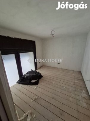 Eladó Üzlethelyiség, Budapest 13. ker.