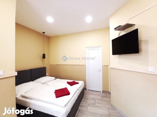 Eladó Üzlethelyiség, Debrecen