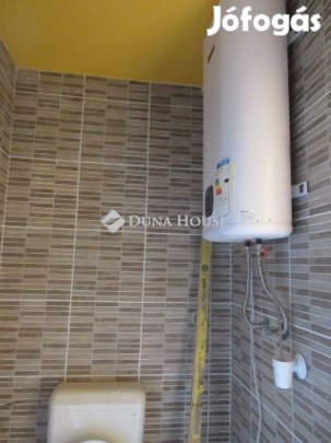 Eladó Üzlethelyiség, Demecser