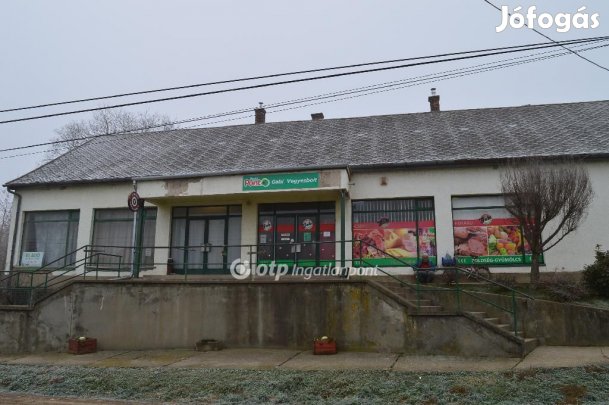 Eladó Üzlethelyiség, Kazsok