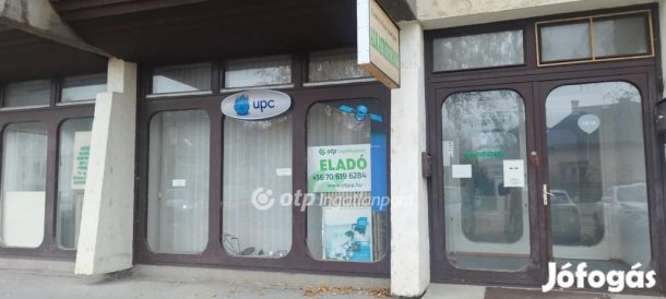 Eladó Üzlethelyiség, Szekszárd