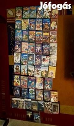 Eladó VHS kazetták