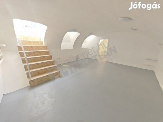 Eladó VIII. kerület Légszesz utcában szuterén iroda, üzlethelyiség