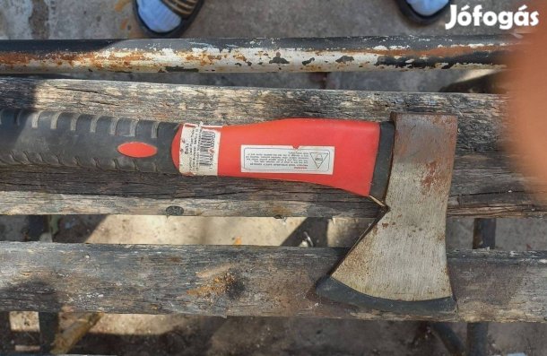 Eladó Vadi új möller 600g os kis balta