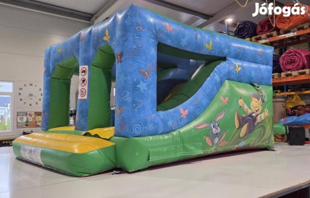 Eladó Varázsmanó Csúszdás Ugrálóvár, Légvár