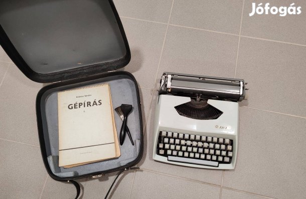 Eladó Varrógép, Írógép