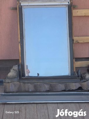 Eladó Velux tetőablak