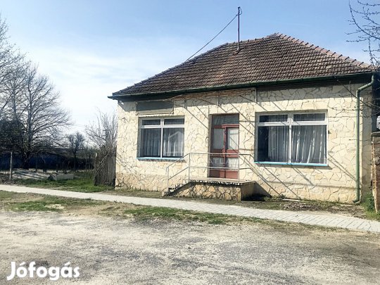 Eladó Vendéglátás, Dabrony 8.000.000 Ft