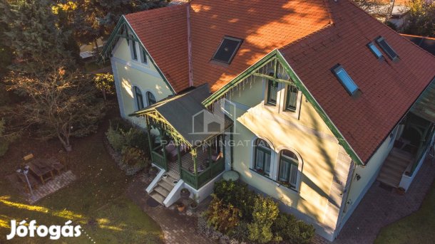 Eladó Vendéglátás, Veszprém 399.000.000 Ft