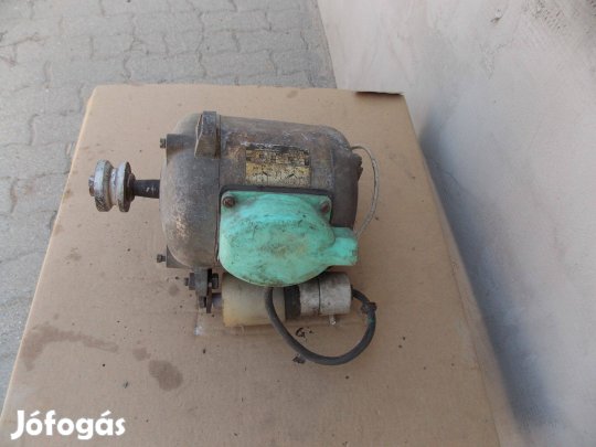 Eladó Villany Motor 220 voltos