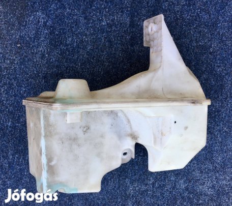 Eladó Volkswagen T5 FL ablakmosó tartály.13000ft. Bp/posta