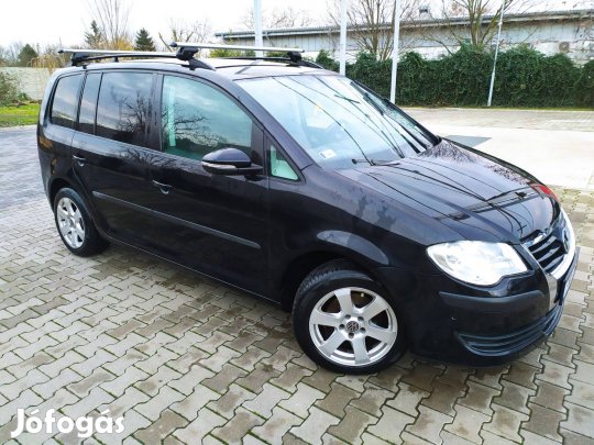 Eladó Volkswagen Touran 1,4TSI