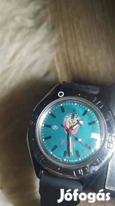 Eladó Vostok Amphibia KGB-zöld Orosz tiszti automata karóra