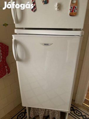 Eladó Zanussi hűtő és fagyasztó