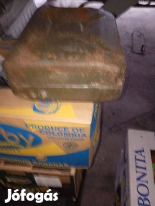 Eladó, 10 lit. Üzemanyag Tároló / marmon kanna,/ 6000ft óbuda