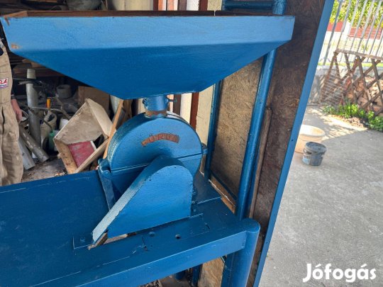 Eladó "Fürge" terménydaráló 3 kW, 220/380V