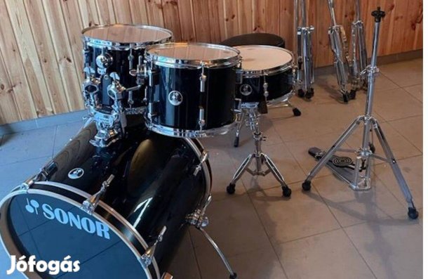 Eladó: Jól karbantartott Sonor 1007 Dobkészlet!