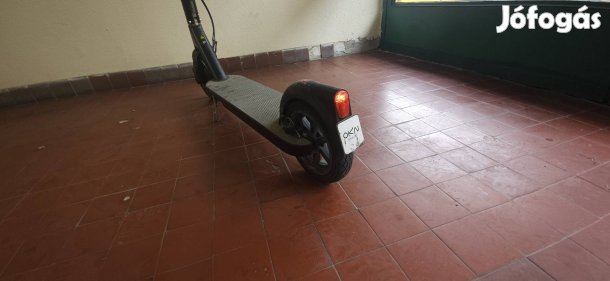 Eladó / Csere: Okai Neon Lite Es10 elektromos roller !