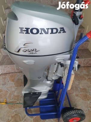 Eladó - Honda 9.9 motorcsónak