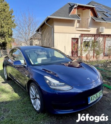 Eladó ; Tesla Dual Motor 3-as