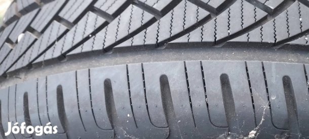 Eladó ! gumiabroncs