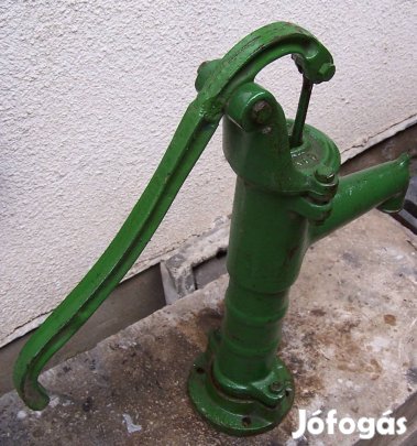 Eladó a fotókon látható kézi működtetésű vízszivattyú kútfej kútpumpa