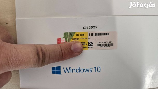 Eladó a képeken látható Office 2010 szoftver kóddal. Személyesen Szom