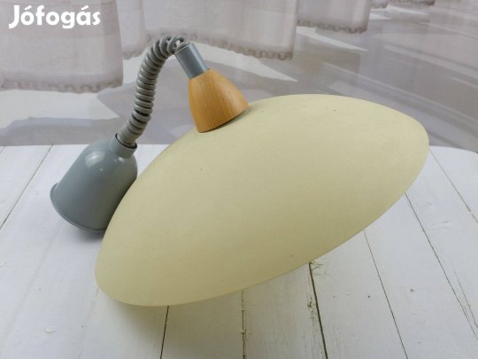 Eladó a képeken látható lámpa. A termékről számlát adok. 1 hónap Gar