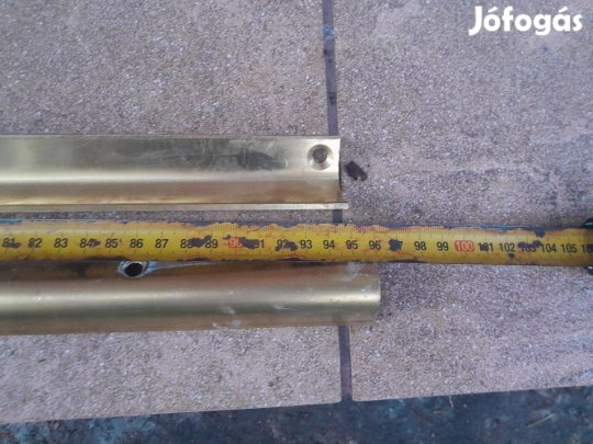 Eladó a képeken látható réz fém sarok élvédők