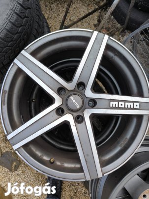 Eladó a képeken látható újszerű állapotban lévő 18" Momo alufelni 