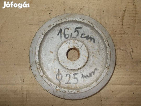 Eladó a képen látható 16,5 cm átmérőjű egy pályás ékszíj tárcsa