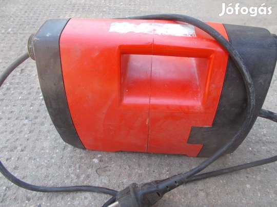 Eladó a képen látható 220 voltos vízszivattyú jó állapotban