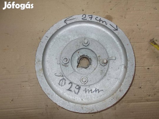 Eladó a képen látható 27 cm átmérőjű egy pályás ékszíj tárcsa