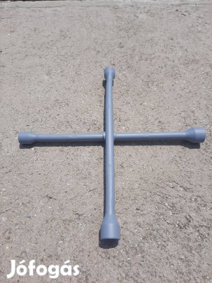 Eladó a képen látható 4 ágú kerékkulcs,keresztkulcs!