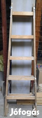 Eladó a képen látható 5 fokos festőlétra!