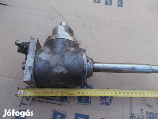 Eladó a képen látható T hajtómű 1:1 hajt 2 számú