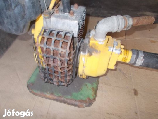 Eladó a képen látható benzines víz szivattyú fellelt állapotban 2