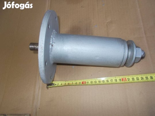 Eladó a képen látható csapágyazott tengely 12 számú