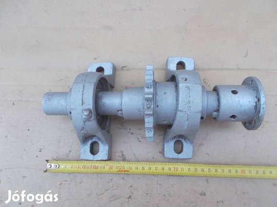 Eladó a képen látható csapágyazott tengely 1 számú