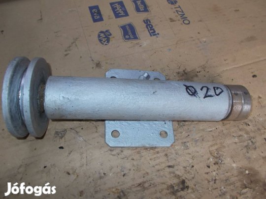 Eladó a képen látható csapágyazott tengely 8 számú