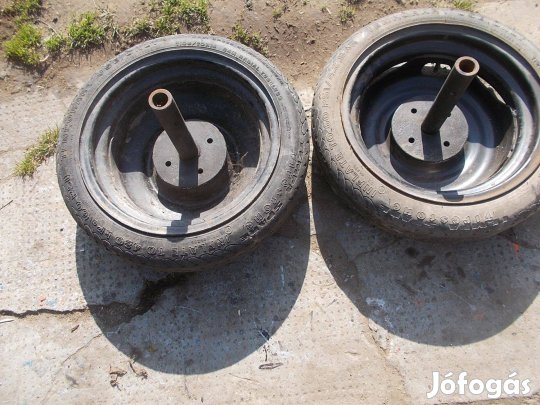 Eladó a képen látható használt tömlős rota kapa kerék párban
