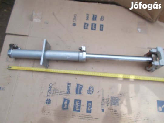 Eladó a képen látható hidraulika munkahenger 2